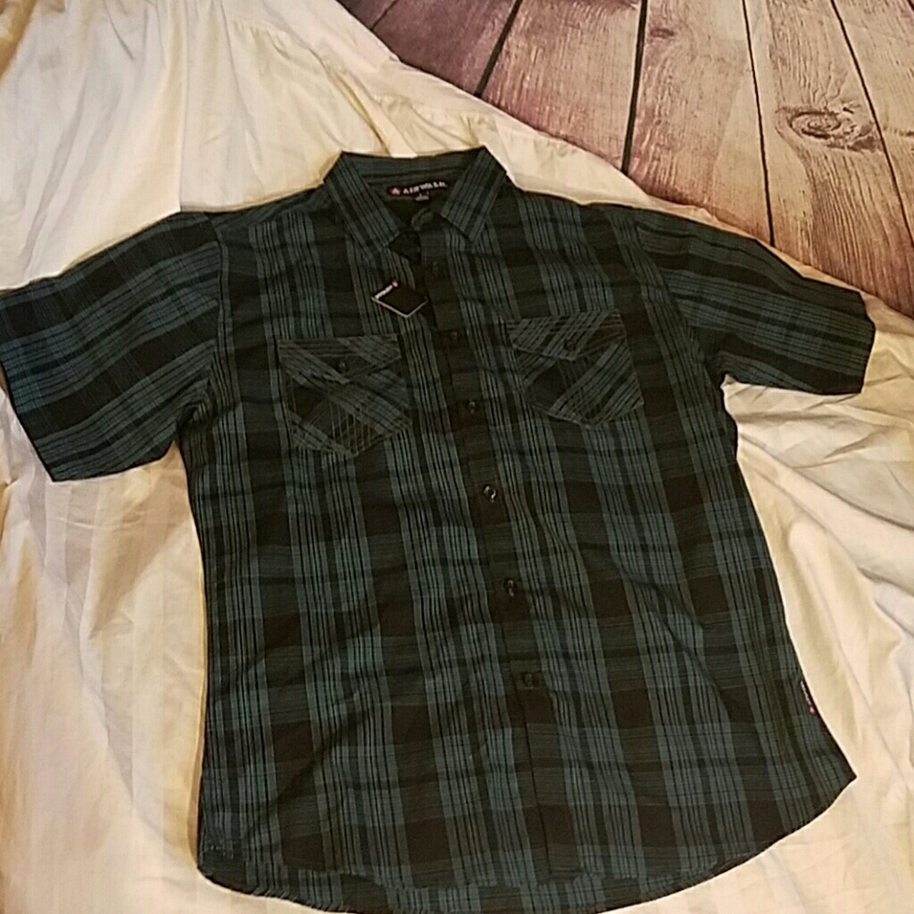 Mens Airwalk button up shirt