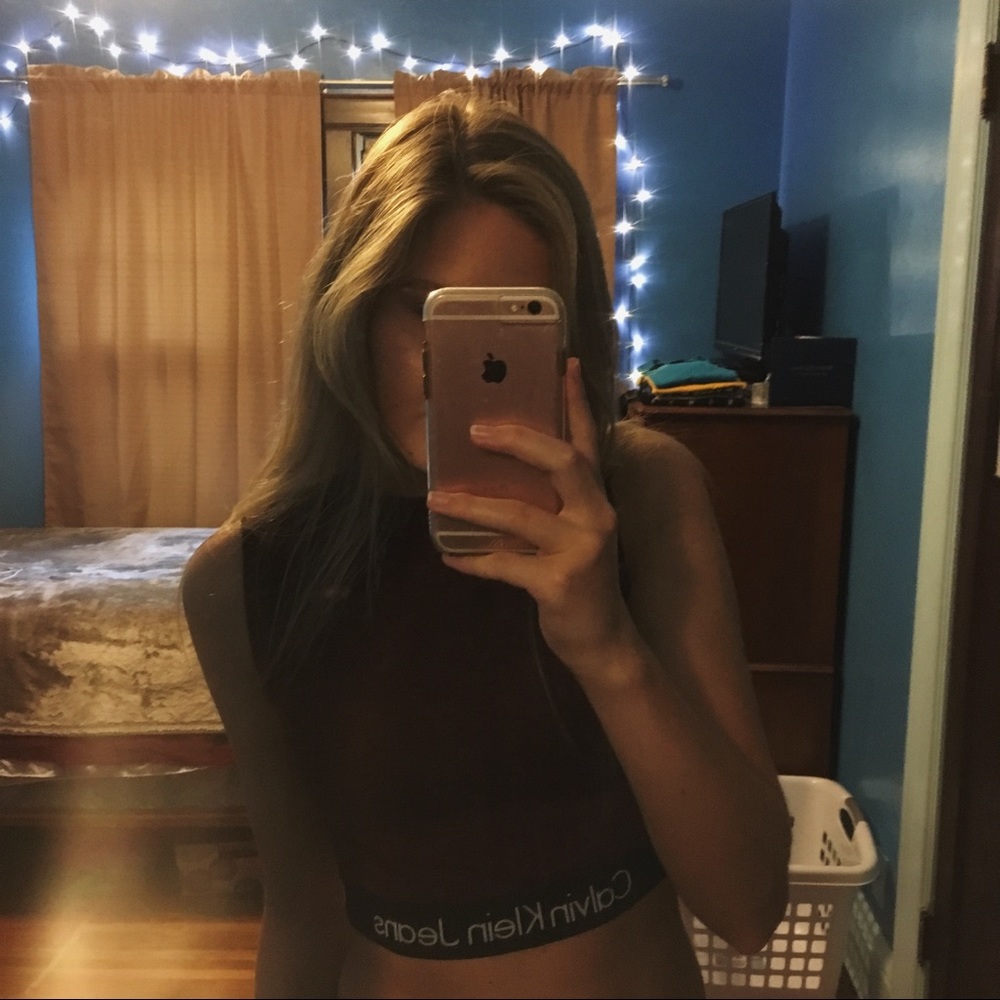 Calvin Klein Jeans Crop Top
