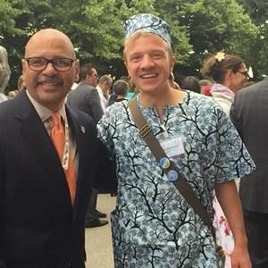 Meet your Posher, Tito