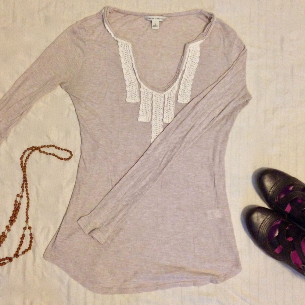 Banana Republic tan ribbed long sleeve top