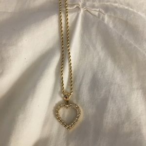 Gold heart necklace