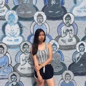 Meet your Posher, Karena