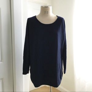 Max Studio 100% extrafine merino wool navy sweater