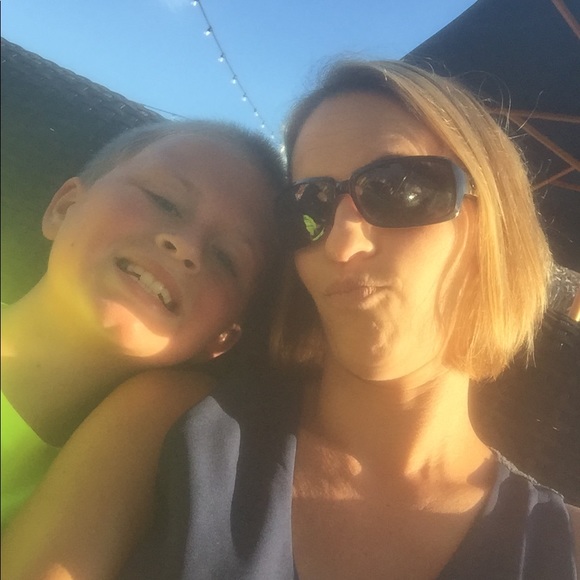 Meet Your Posher!!❤️ - Picture 2 of 7