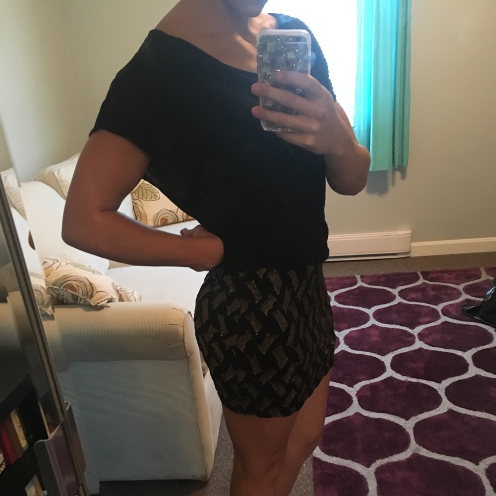 Black/Gold Bodycon Dress