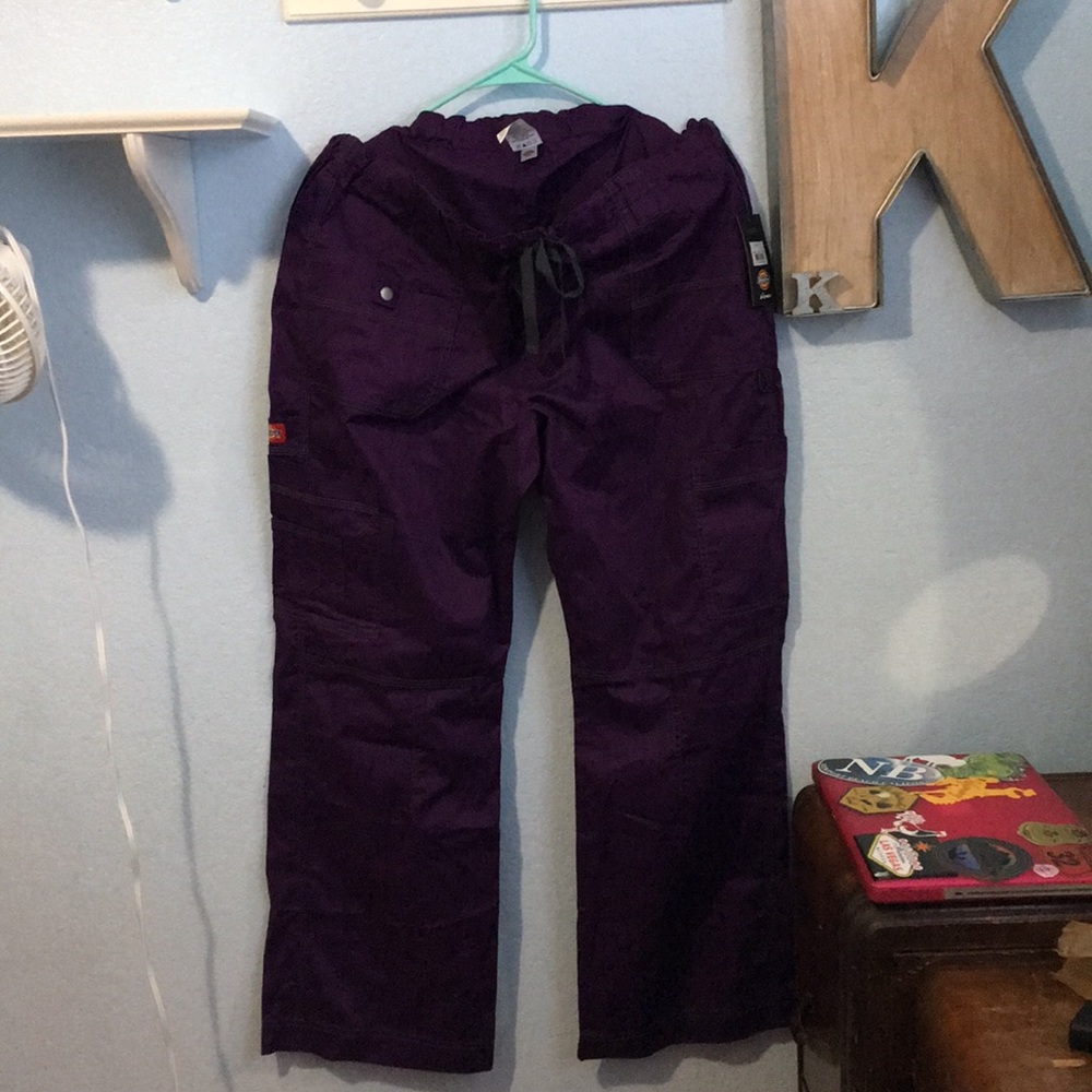 Dickies scrubs