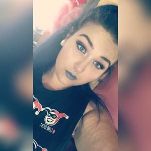 Meet your Posher, Bethany