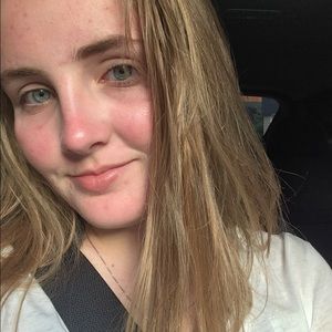 Meet your Posher, Clare