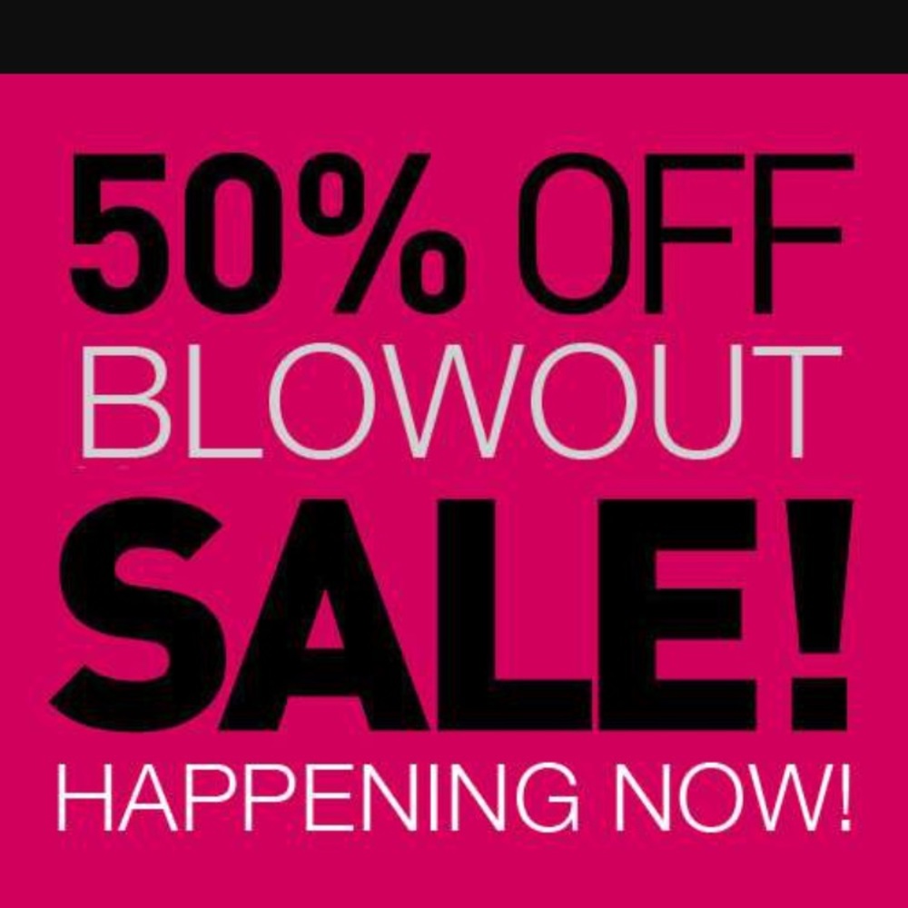 #HurricaneSale! 💁🏽💕