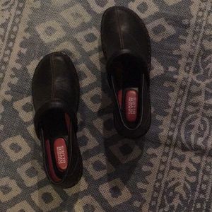 VEGAN Clogs