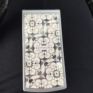 Sephora Eye Shadow Palette. Never used!