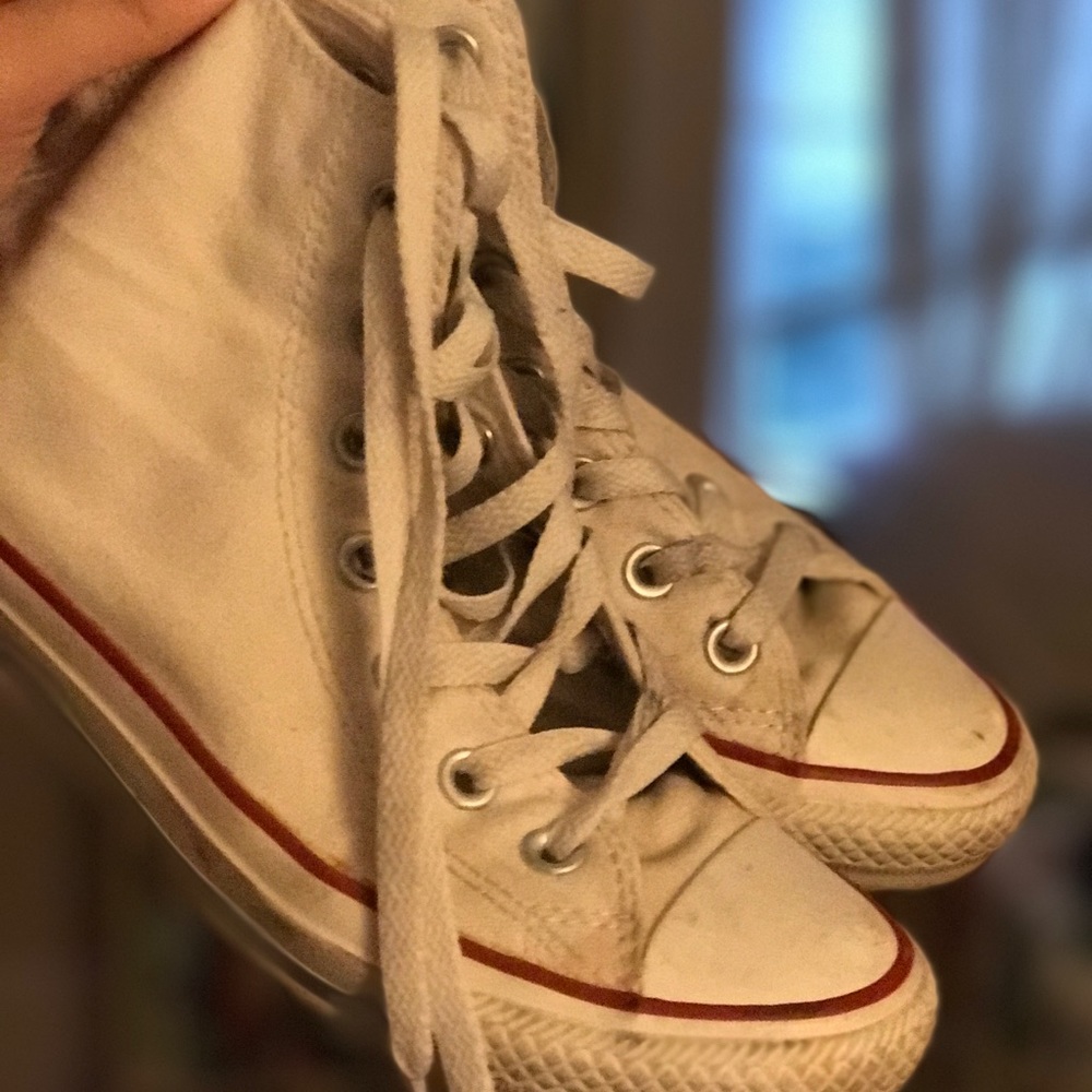 white converse high tops size m5/w7