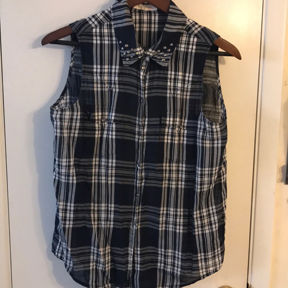 Blue and white collared shirt