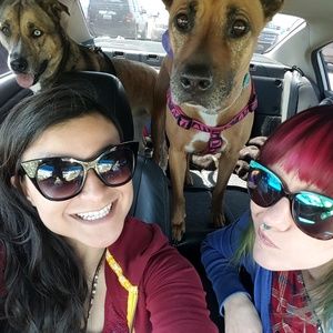 Meet your Posher, Lexi