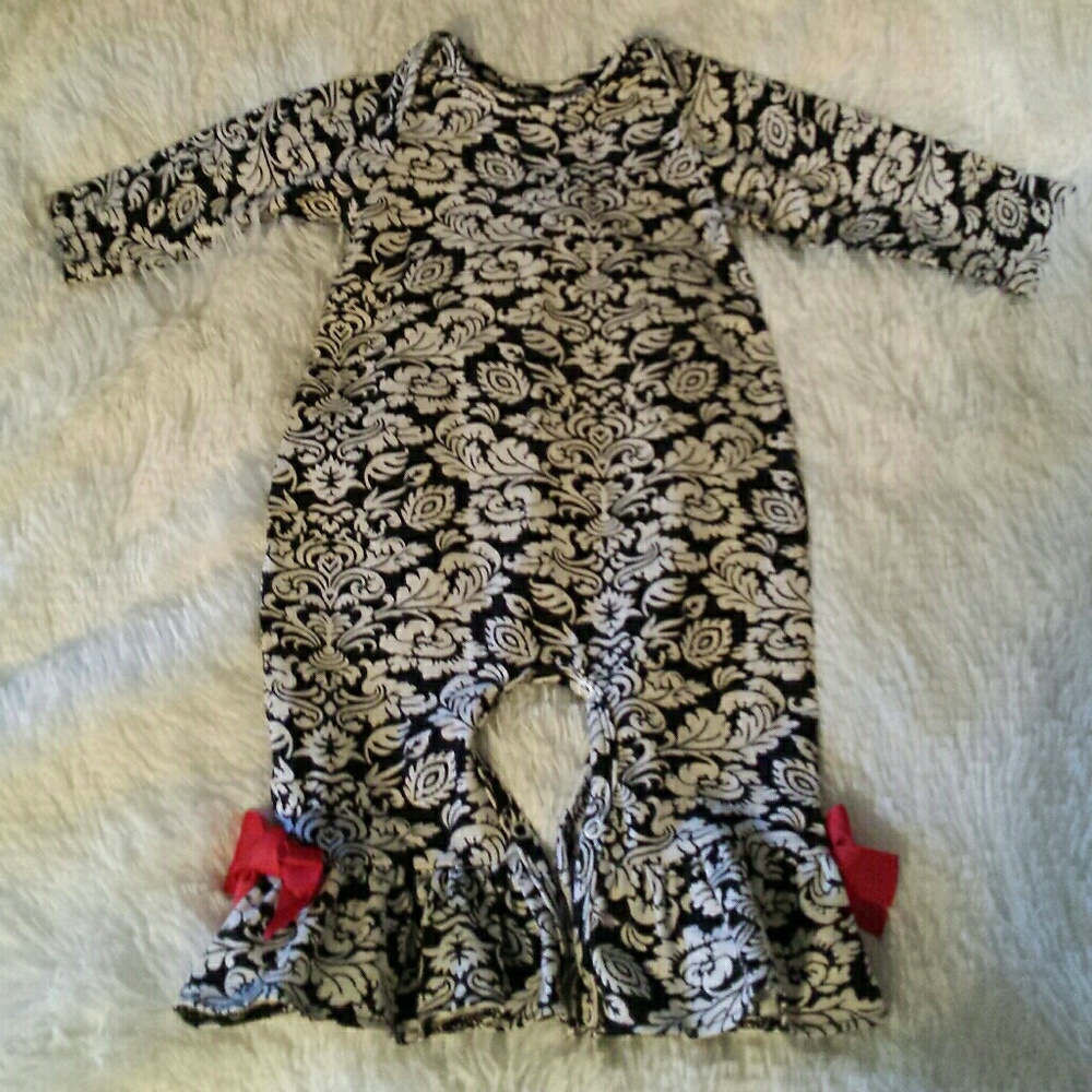 RICRAC AND RUFFLE MYSTERY ROMPER
