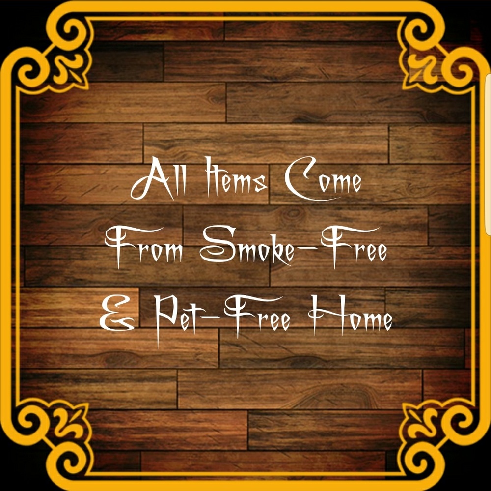 ALL ITEMS SMOKE-FREE & PET-FREE