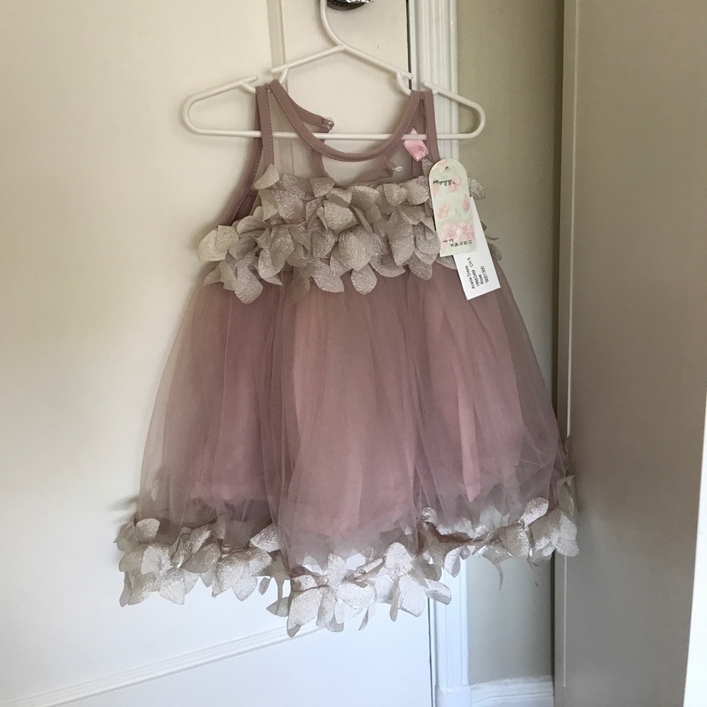Little girls dress