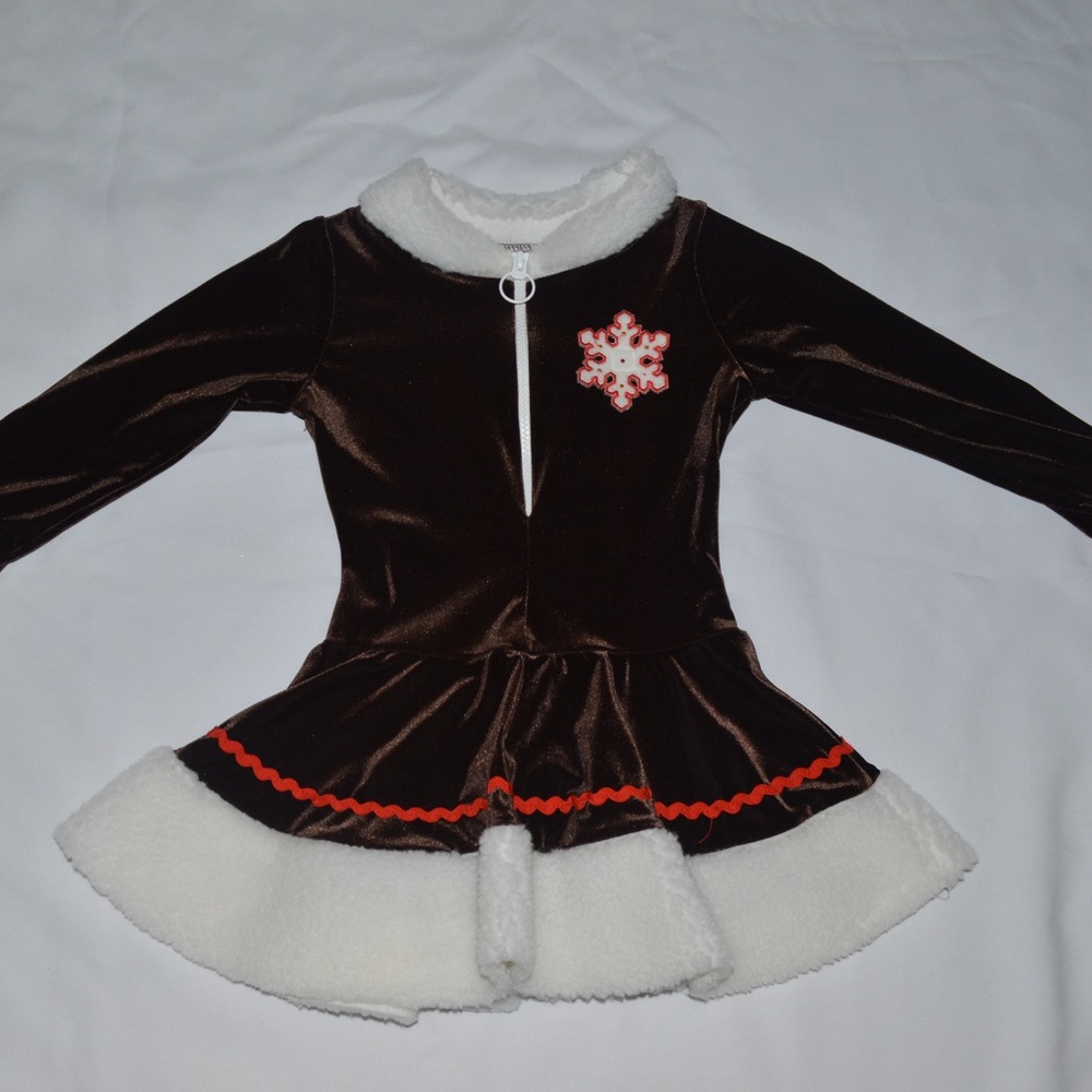 Kids Medium Snowflake Winter Outfit