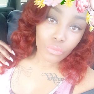 Meet your Posher, Latisha