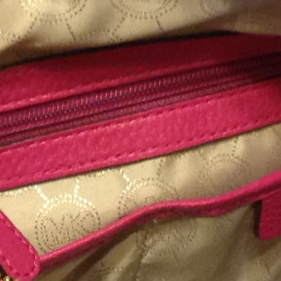 Michael Kors Authentic - Picture 3 of 8