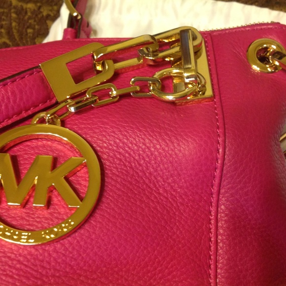 Michael Kors Authentic - Picture 4 of 8