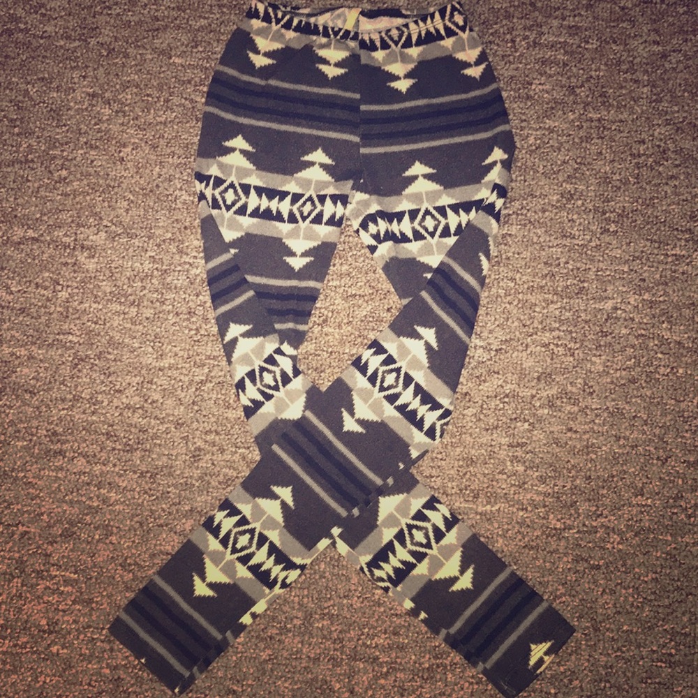 Aztec Print Leggings NWOT