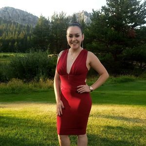 Meet your Posher, Aly