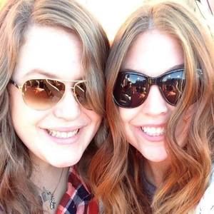 Meet your Posher, Jenny