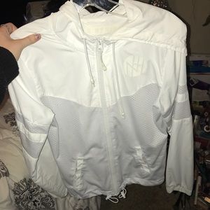 windbreaker