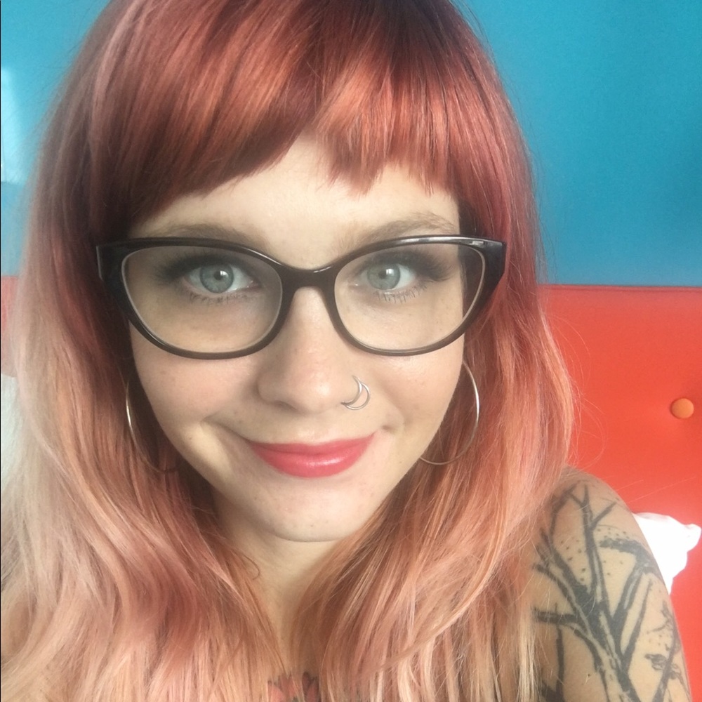 Meet your Posher, Megan