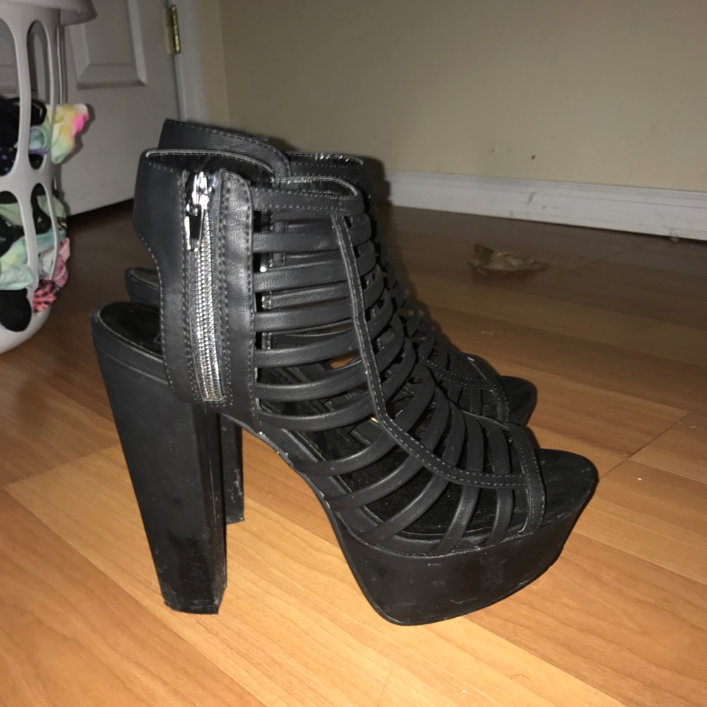 Heels from A'gaci