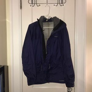 blue patagonia light jacket