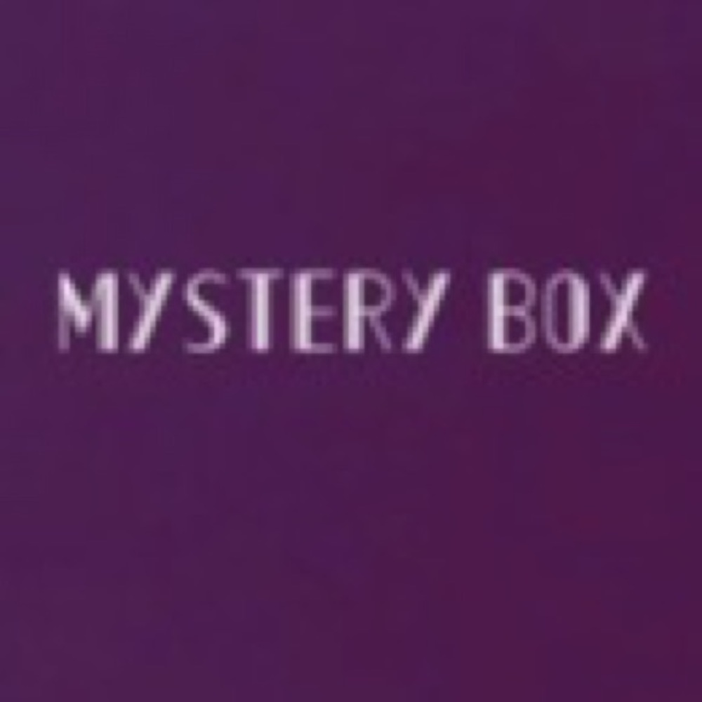 MEDIUM MYSTERY BOX