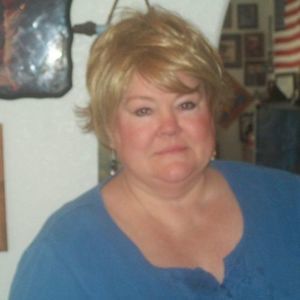 Meet your Posher, Cynthia