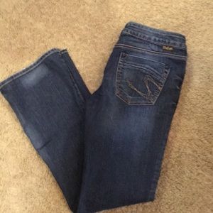 SILVER jeans size 30/33 (NWOT)