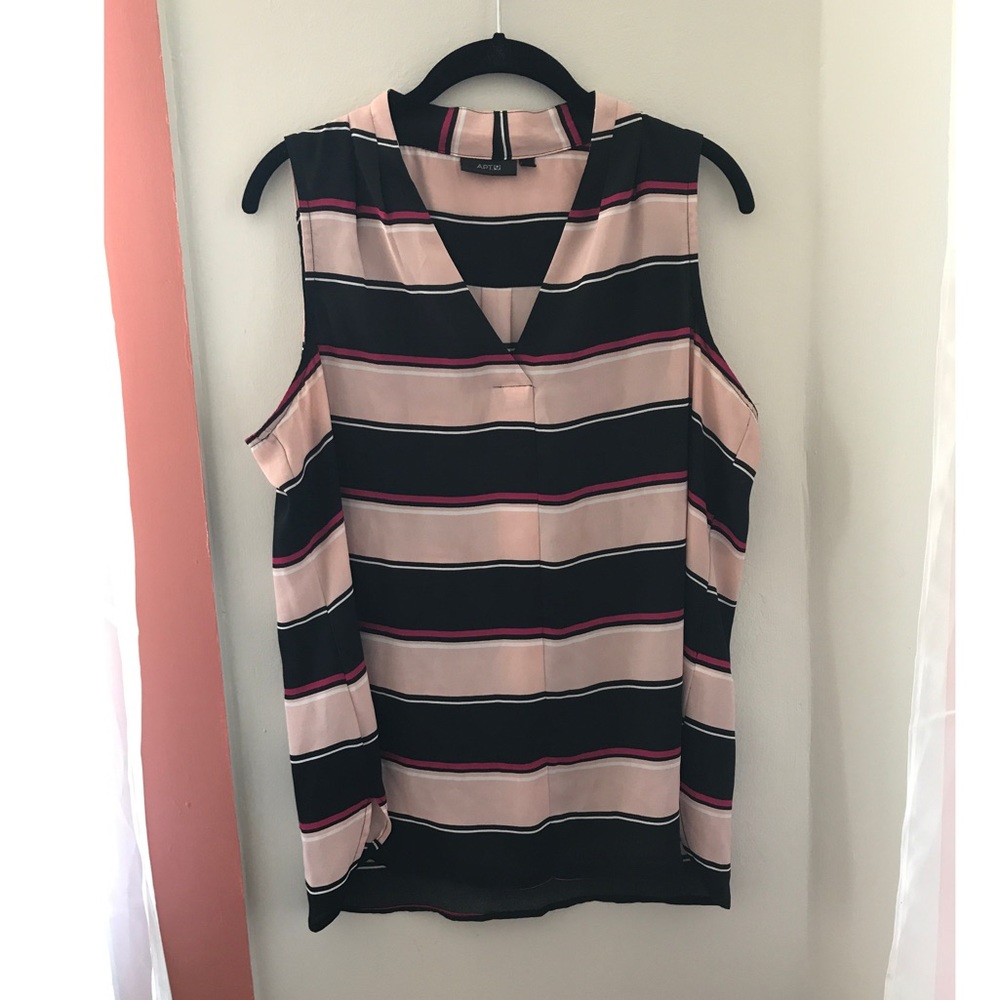Apt. 9 pink, black and fushia sleeveless blouse