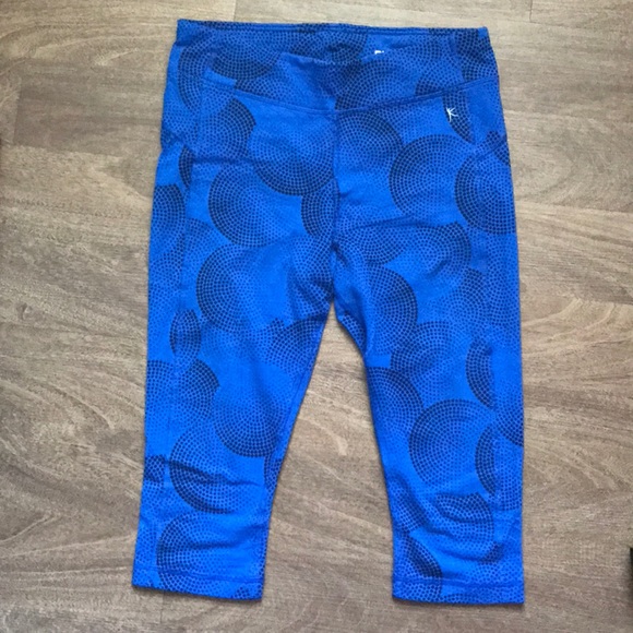 Capris Exercise Pants size 4-6 - Picture 2 of 7
