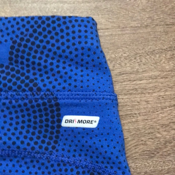 Capris Exercise Pants size 4-6 - Picture 5 of 7