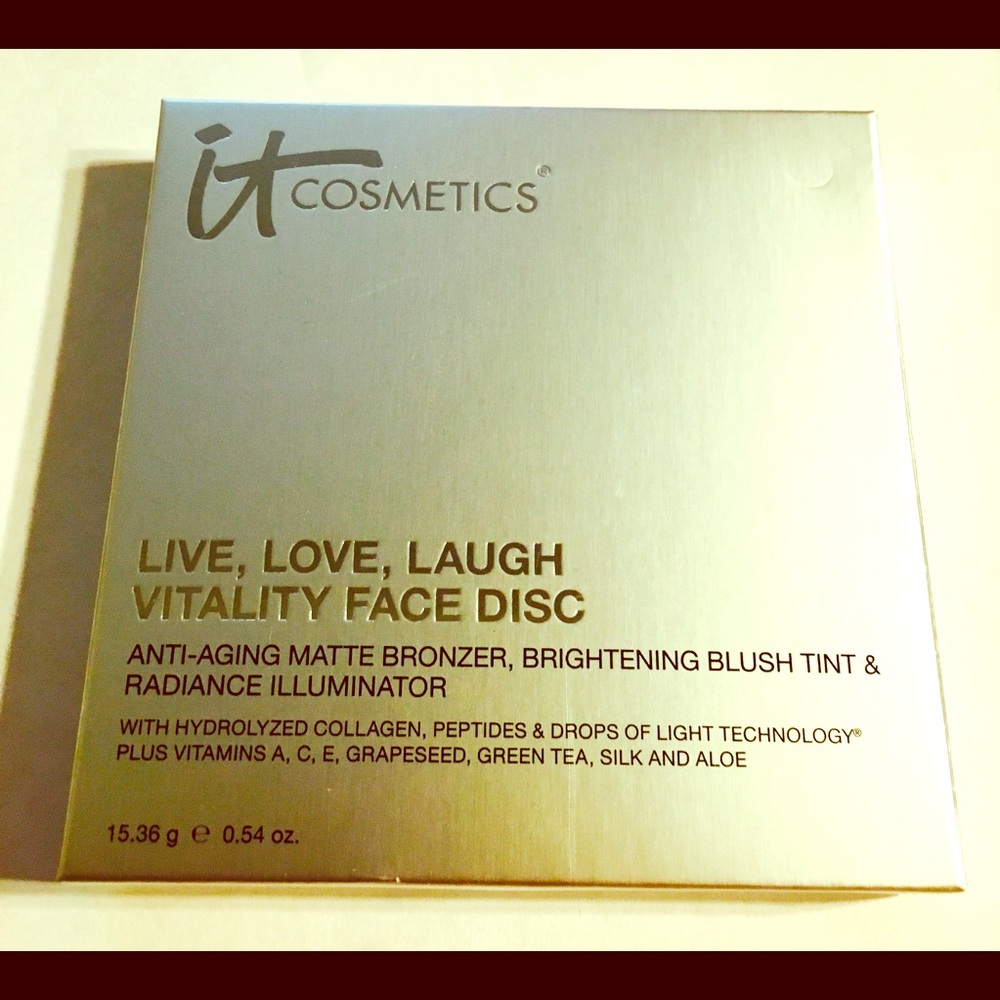 ‼️SOLD‼️ It Cosmetics Live Love Laugh