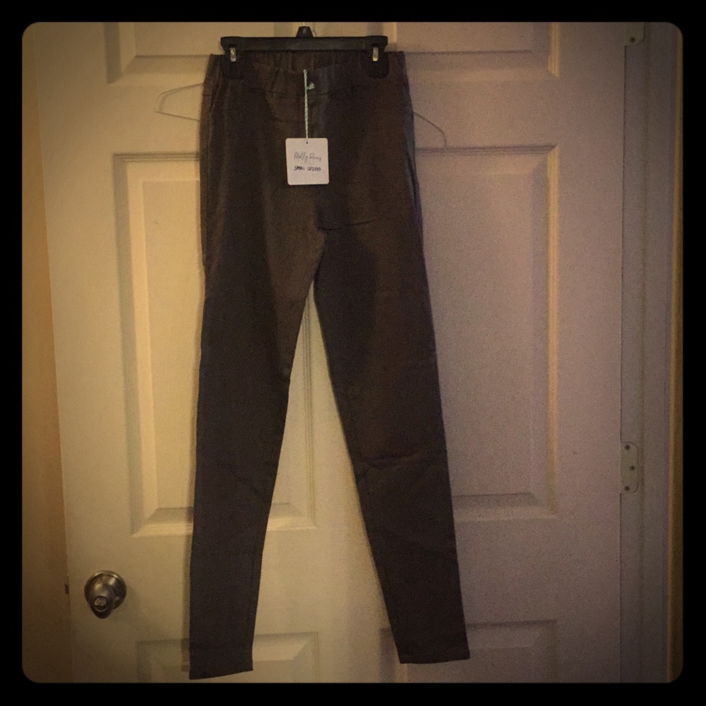 Skinny jeans/ jeggings