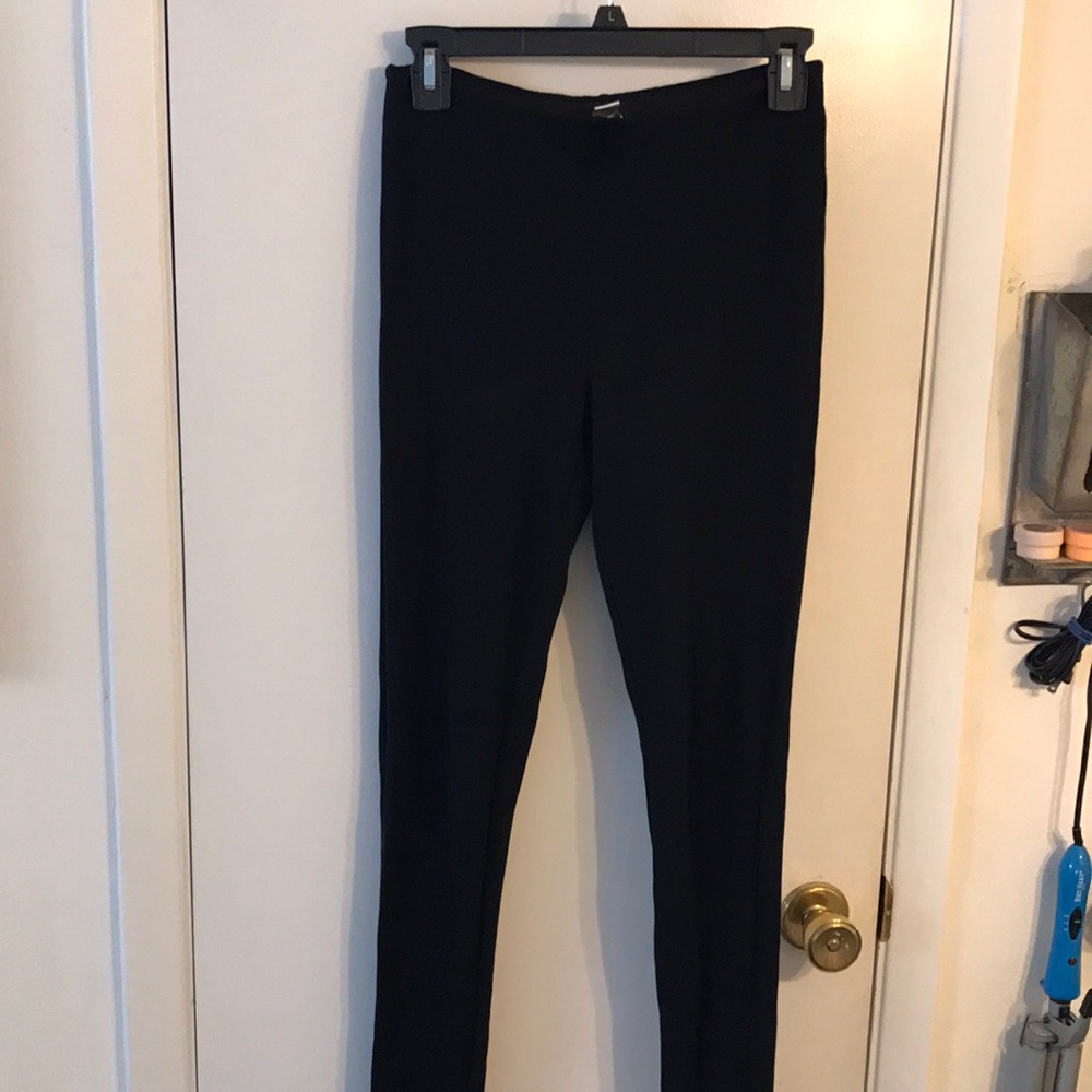 Black leggings