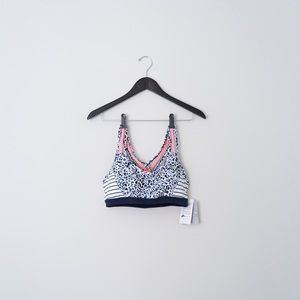Athleta leopard print sports bra
