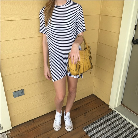Brandy Melville striped tee dress - Picture 6 of 8