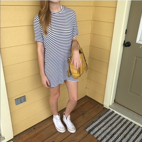 Brandy Melville striped tee dress - Picture 7 of 8