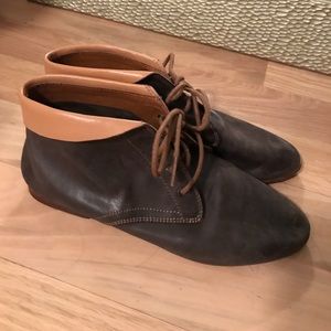 'Ahi' leather ankle boot from Juil