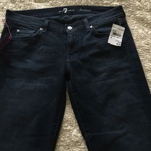 New with tags dark blue Seven for all Mankind