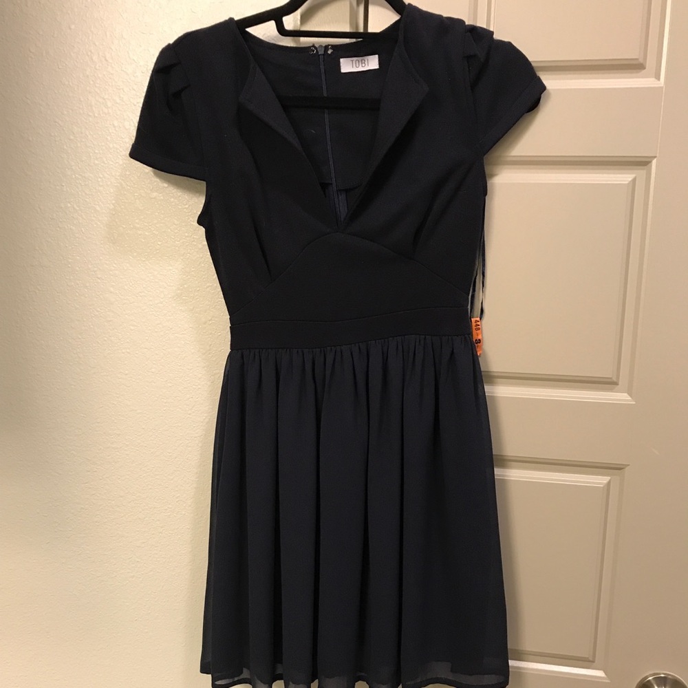 Navy sleeved dress