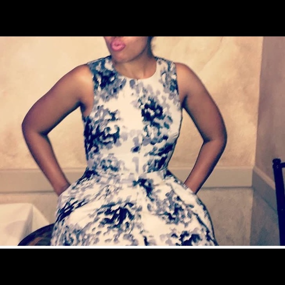 H&M Dress. SIZE 10.