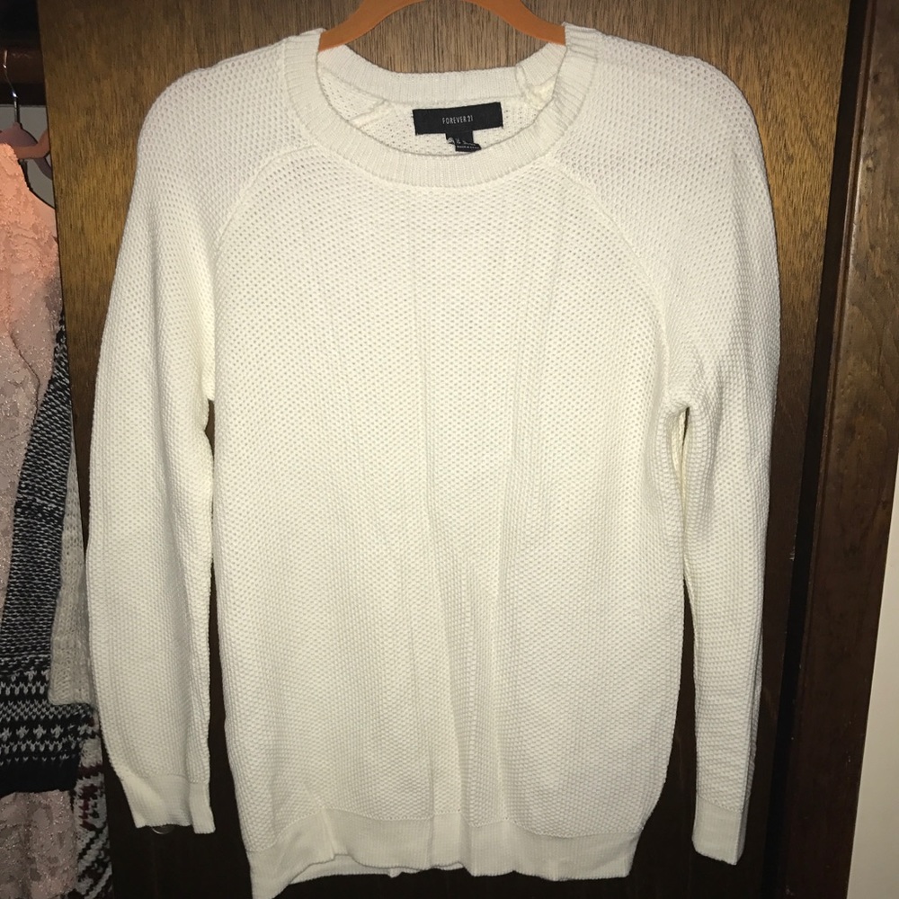 White sweater from forever 21