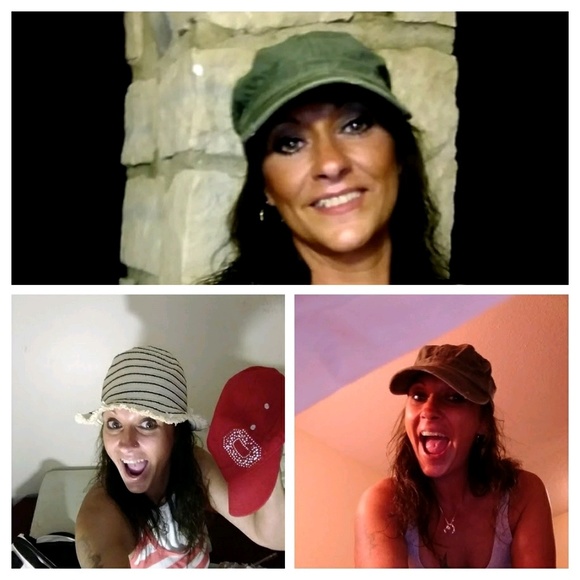 Meet your Posher, Lisa - Picture 1 of 1